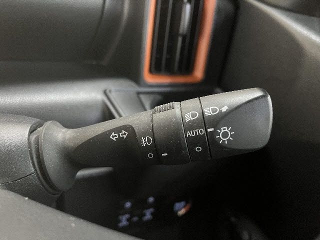 DAIHATSU TANTO FAN CROSS 2023 Image 31