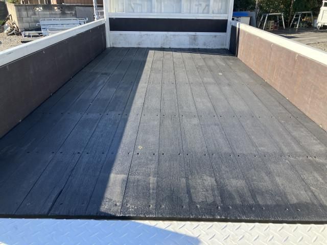 HINO DUTRO 2013 Image 31