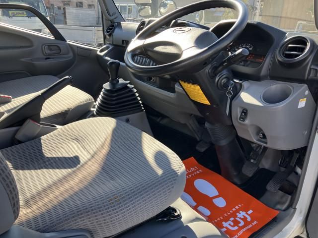 HINO DUTRO 2013 Image 31