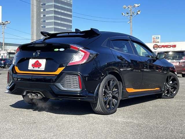 HONDA CIVIC HATCHBACK 2017 Image 31