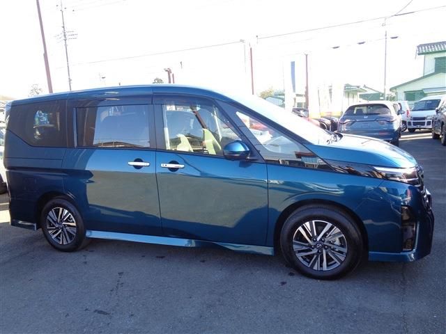 NISSAN SERENA  WG 2023 Image 31