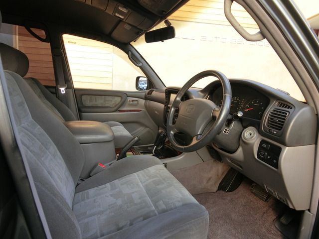 TOYOTA LANDCRUISER VAN 1999 Image 31