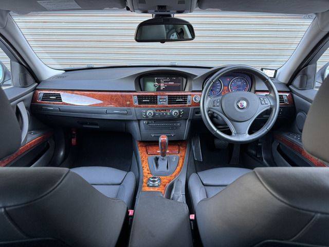 ALPINA B3 TOURING 2009 Image 31