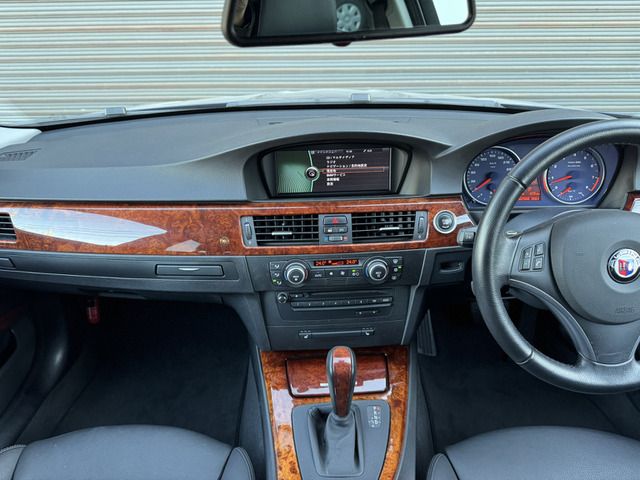 ALPINA B3 TOURING 2009 Image 31