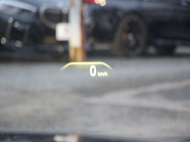 BMW 5SERIES TOURING 2019 Image 31