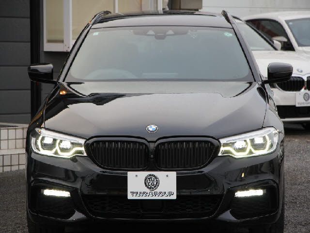 BMW 5SERIES TOURING 2019 Image 31