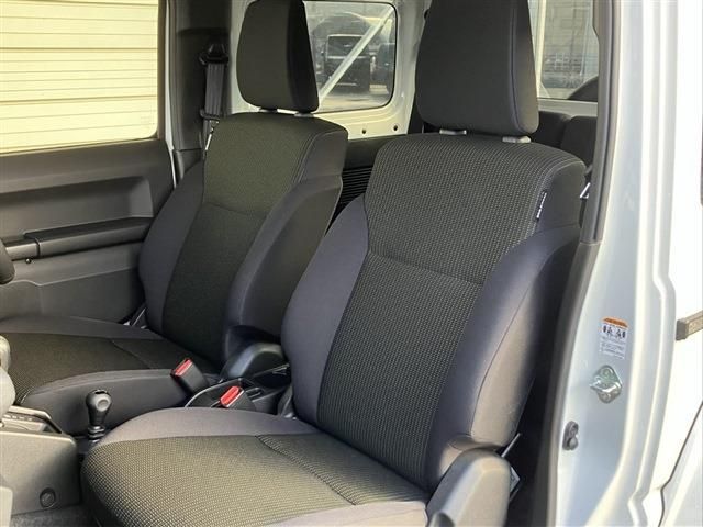 SUZUKI JIMNY SIERRA 2025 Image 31