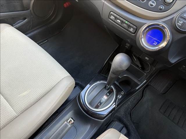 HONDA FIT SHUTTLE HYBRID 2011 Image 31