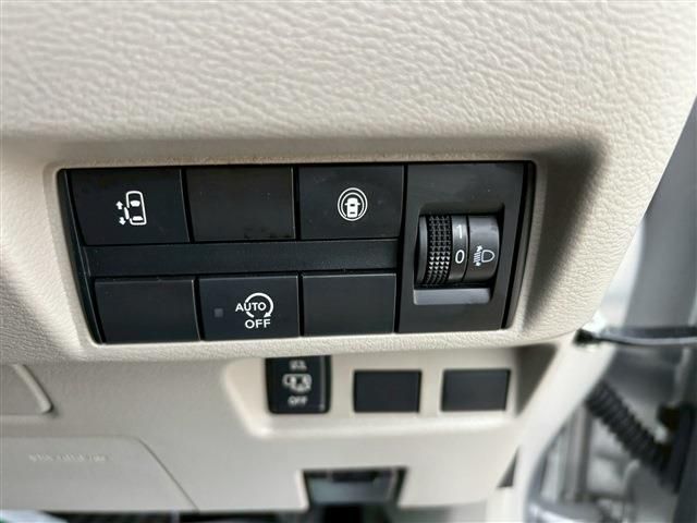 NISSAN ROOX 2023 Image 31