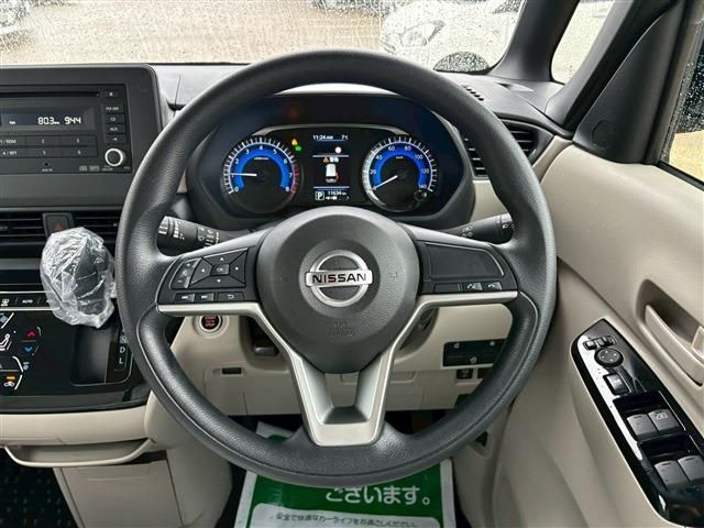 NISSAN ROOX 2023 Image 31