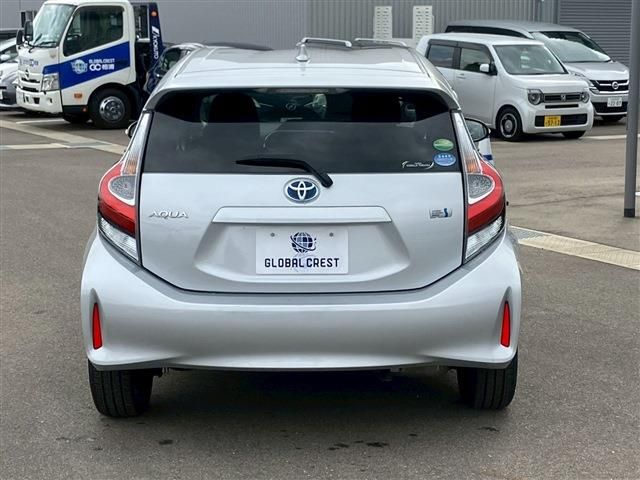 TOYOTA AQUA 2018 Image 31