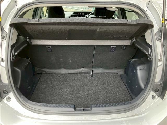 TOYOTA AQUA 2018 Image 31