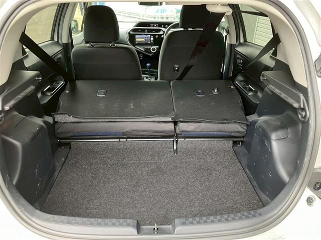 TOYOTA AQUA 2018 Image 31