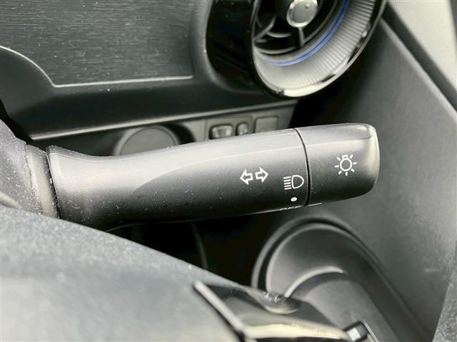 TOYOTA AQUA 2018 Image 31