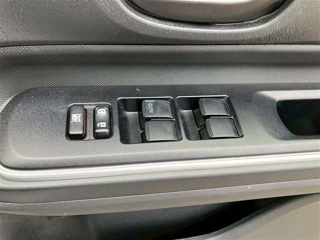 TOYOTA AQUA 2018 Image 31