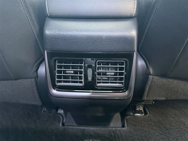 TOYOTA HARRIER 2WD 2015 Image 31