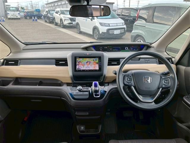 HONDA FREED HYBRID 2018 Image 31
