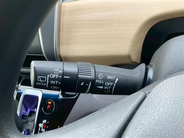 HONDA FREED HYBRID 2018 Image 31