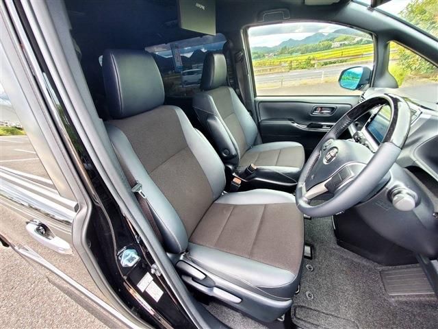 TOYOTA NOAH 2021 Image 31