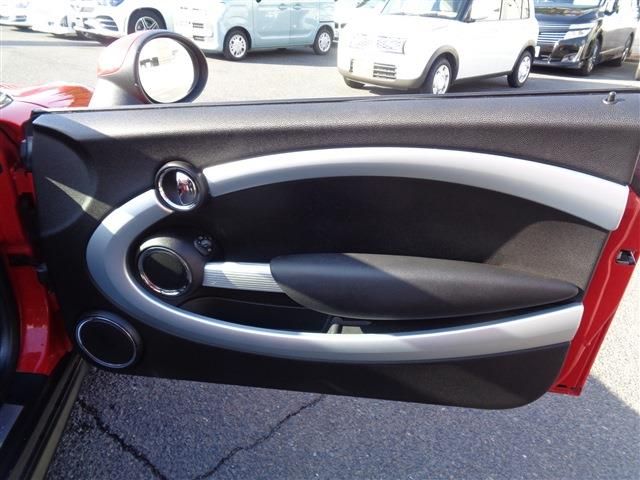 BMW MINI COOPER ROAD 2013 Image 31