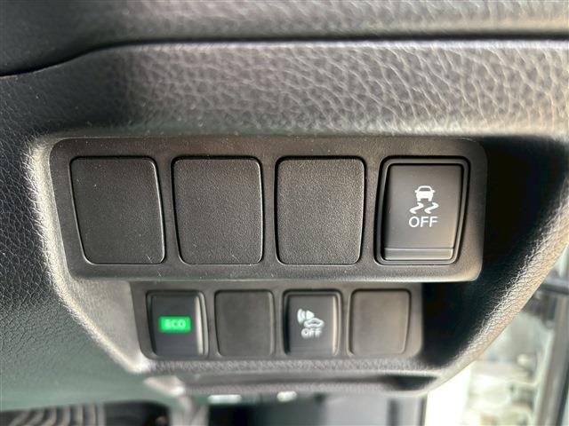 NISSAN X-TRAIL HYBRID 2WD 2018 Image 31