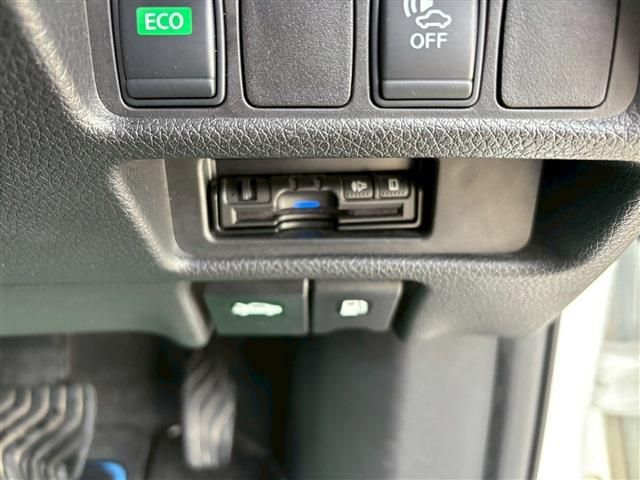 NISSAN X-TRAIL HYBRID 2WD 2018 Image 31