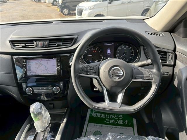 NISSAN X-TRAIL HYBRID 2WD 2018 Image 31