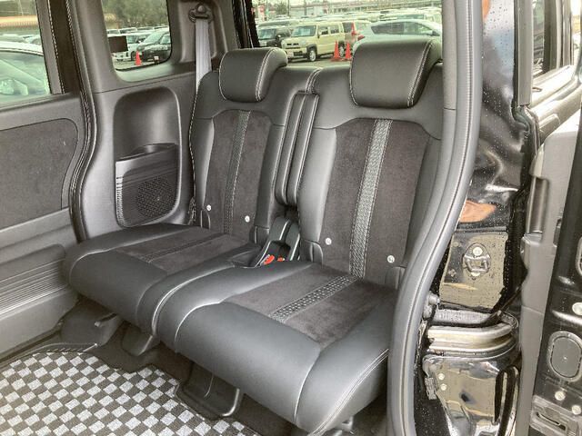 HONDA N BOX CUSTOM 4WD 2022 Image 31