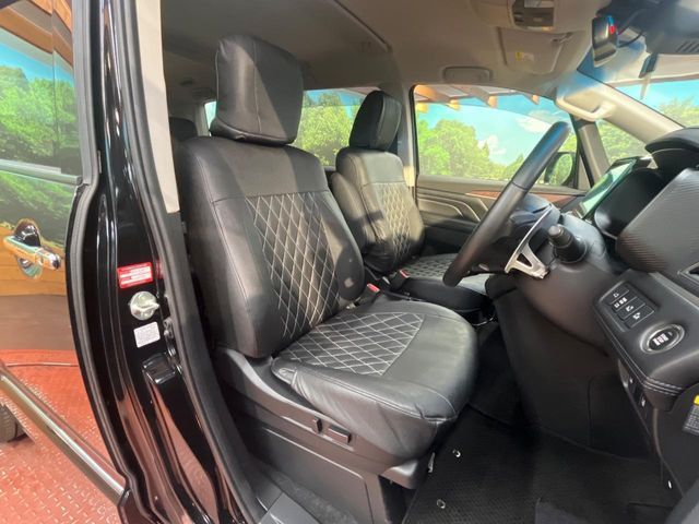 MITSUBISHI DELICA D:5 4WD 2023 Image 31