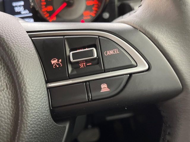 SUZUKI JIMNY NOMADE 2025 Image 31