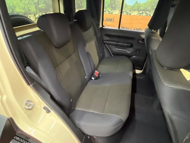 SUZUKI JIMNY NOMADE 2025 Image 31