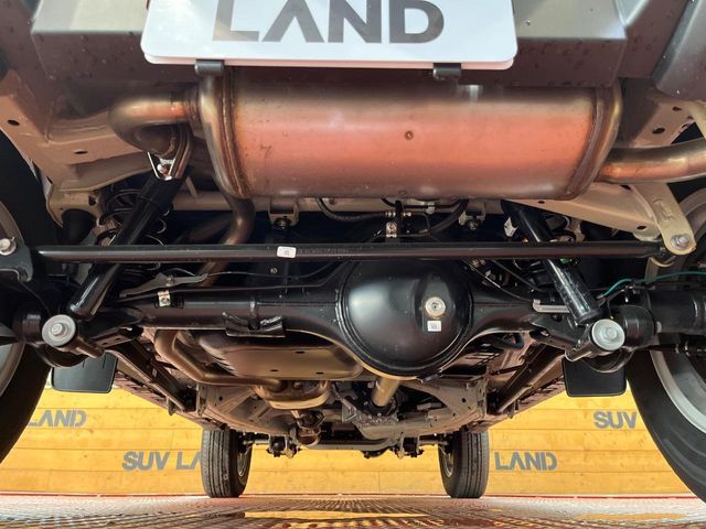 SUZUKI JIMNY NOMADE 2025 Image 31