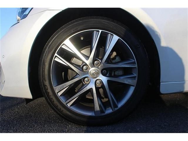 TOYOTA LEXUS IS300H 2017 Image 31