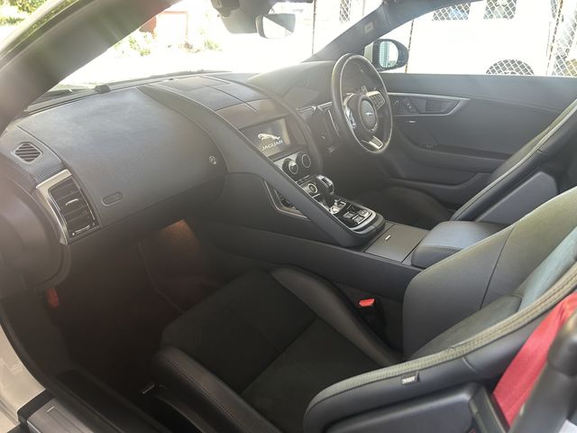 JAGUAR F TYPE COUPE 2022 Image 31
