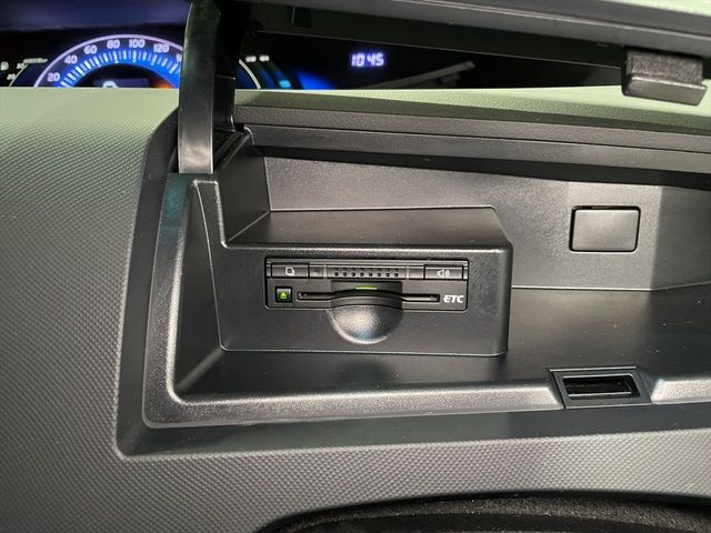 TOYOTA ESTIMA HYBRID 4WD 2015 Image 31