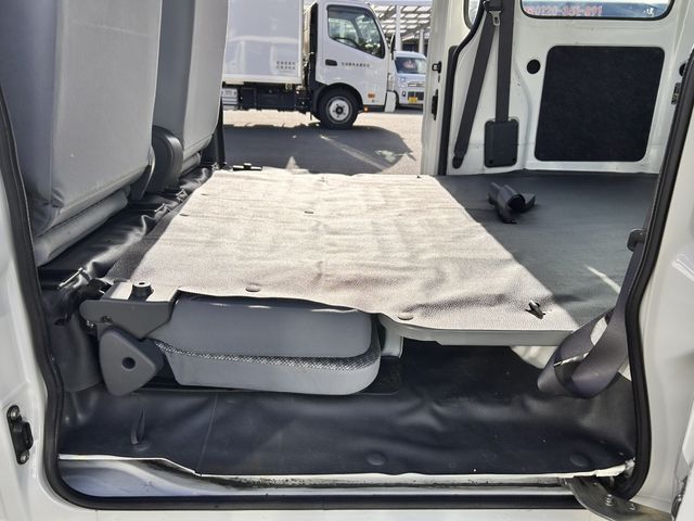 DAIHATSU HIJET CARGO 2017 Image 31