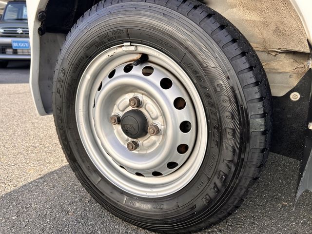 DAIHATSU HIJET CARGO 2017 Image 31