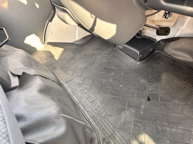 DAIHATSU HIJET CARGO 2017 Image 31