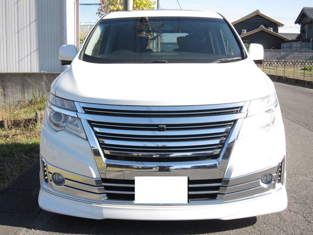 NISSAN ELGRAND 2014 Image 31