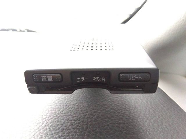 TOYOTA ALPHARD V 2005 Image 31