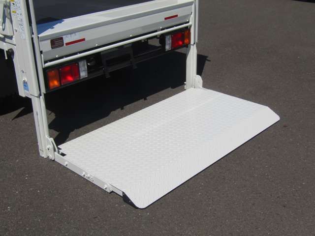 MAZDA TITAN 2025 Image 31