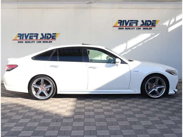 TOYOTA CROWN HARDTOP 2019 Image 31