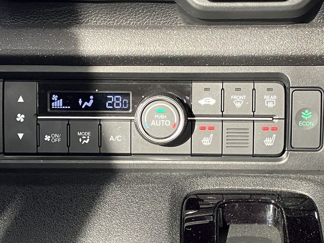 HONDA N BOX CUSTOM 2023 Image 31