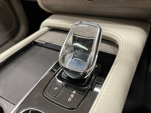 VOLVO XC90 2021 Image 31