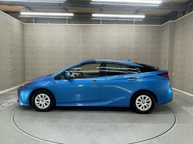 TOYOTA PRIUS 2019 Image 31