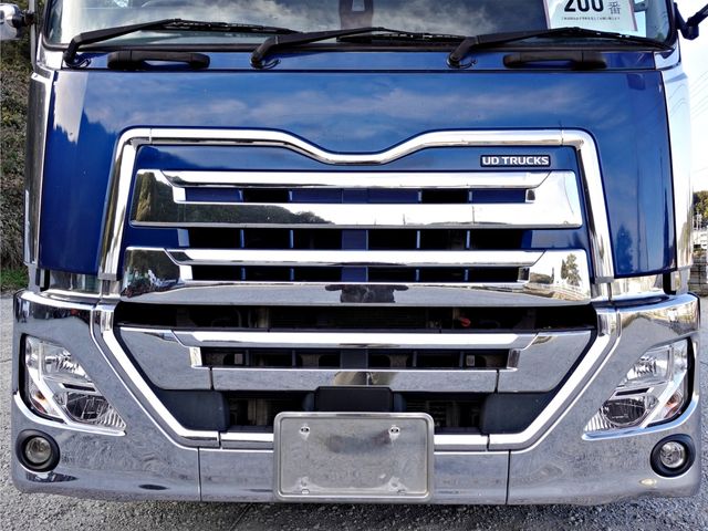 NISSAN DIESEL QUON 2018 Image 31