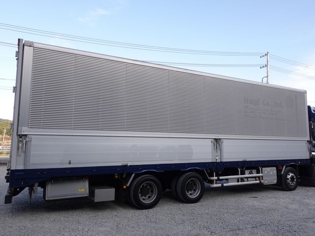 NISSAN DIESEL QUON 2018 Image 31