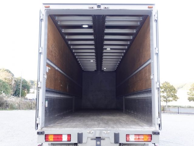 NISSAN DIESEL QUON 2018 Image 31