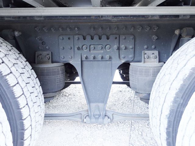 NISSAN DIESEL QUON 2018 Image 31