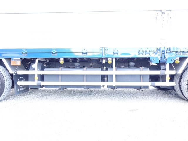 NISSAN DIESEL QUON 2018 Image 31